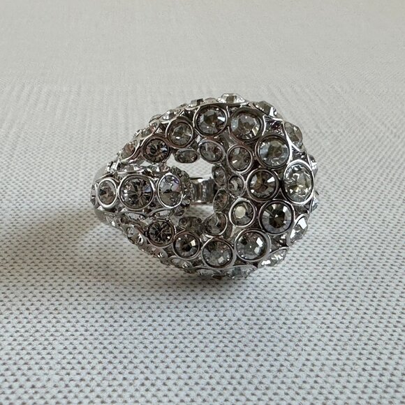 Swarovski Crystal Dome Ring, Rhodium-Plated Swirl Statement Ring, Size 8 - Picture 15 of 15